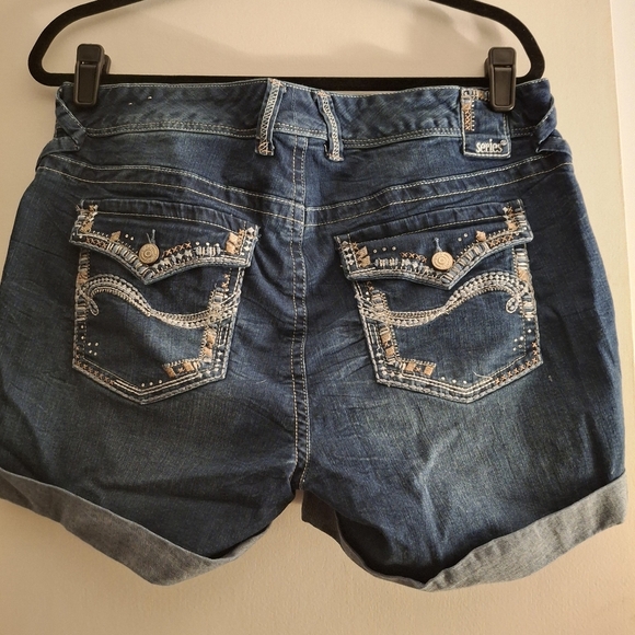 Short & Sexy Series 31 Women's Jean Shorts with Distressed Details & Embroidery - Picture 1 of 9